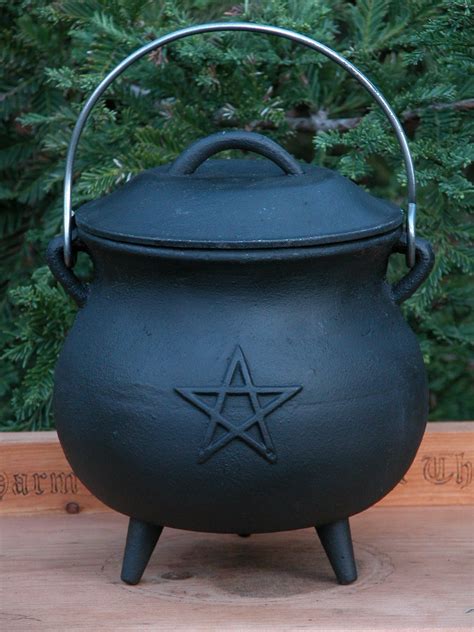 Witches pot cslled